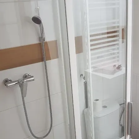 S Kuchynì Pro Tři Apartmán Uherský Brod